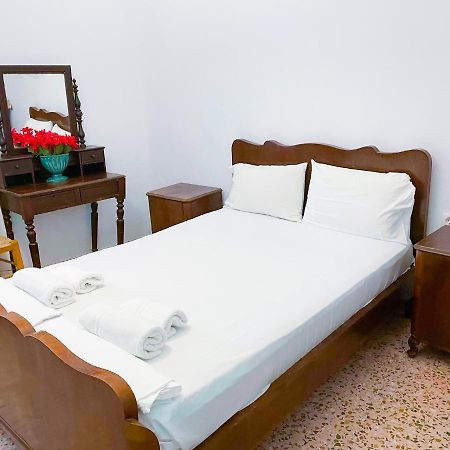 Katerina Beach Rooms Ándros 외부 사진