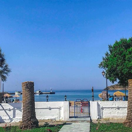 Katerina Beach Rooms Ándros 외부 사진