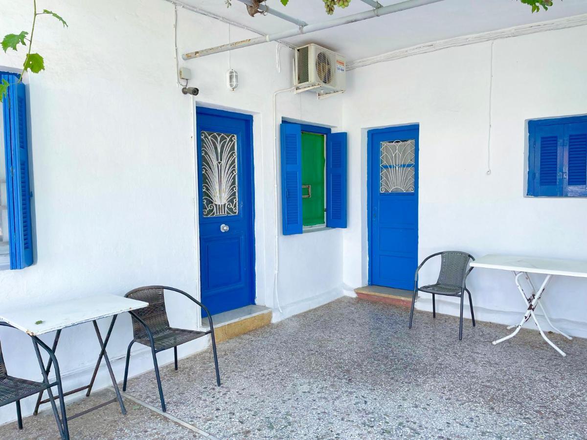 Katerina Beach Rooms Ándros 외부 사진