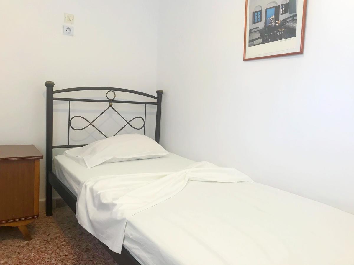 Katerina Beach Rooms Ándros 외부 사진